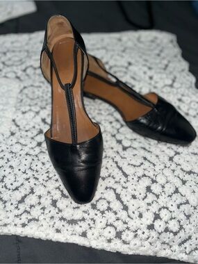 Giorgio Armani Leather Black T-Strap Pointed Toe Women's Flats • Made in Italy